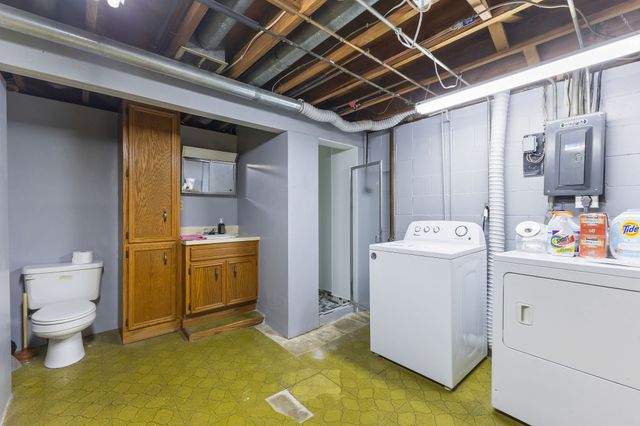 627 Broad Street, Des Moines, IA 50315