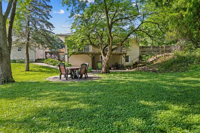 627 Broad Street, Des Moines, IA 50315