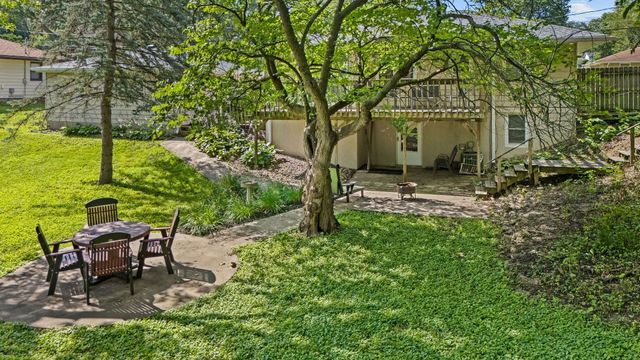 627 Broad Street, Des Moines, IA 50315