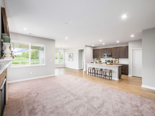 2090 Sundusk Way, Marysville, OH 43040