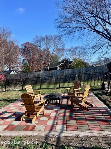 305 Moser Rd, Louisville, KY 40223