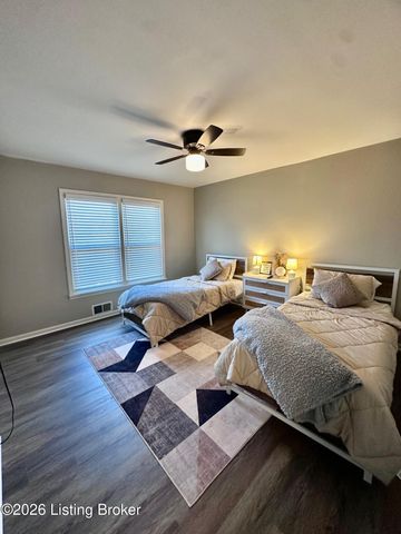 305 Moser Rd, Louisville, KY 40223