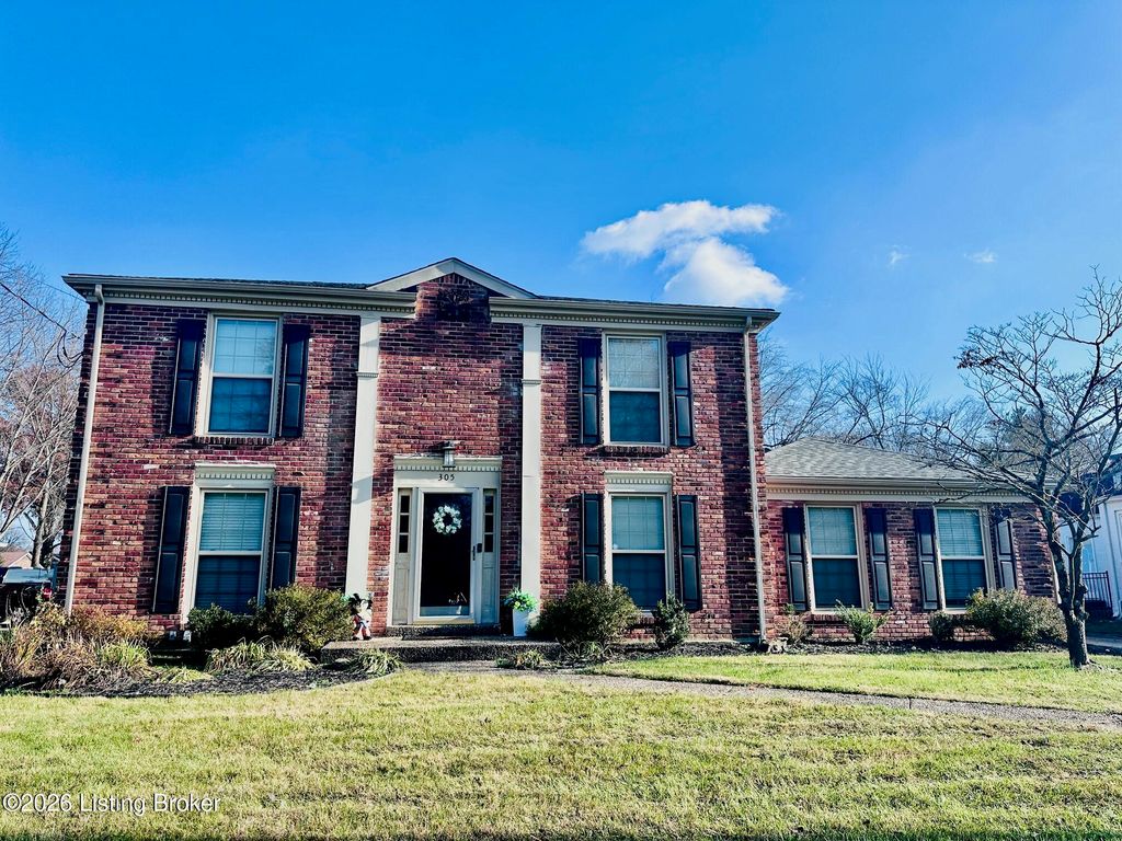 305 Moser Rd, Louisville, KY 40223