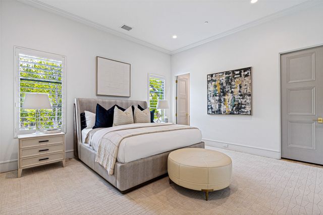 4436 Belclaire Avenue, Highland Park, TX 75205