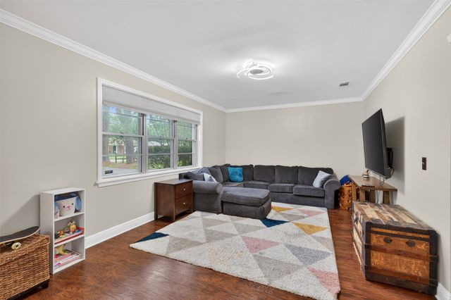 2045 Horton, Shreveport, LA 71105