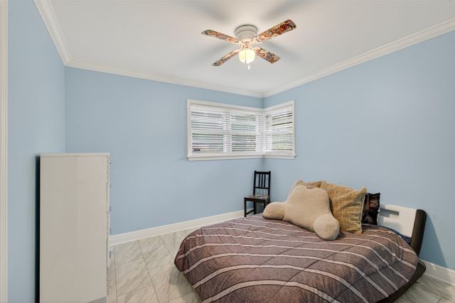 2045 Horton, Shreveport, LA 71105
