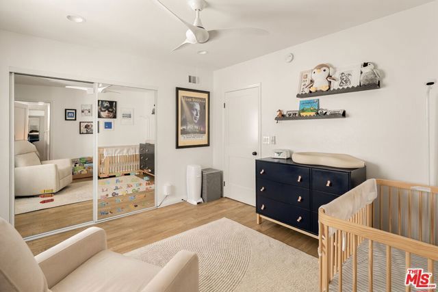 922 Lincoln Boulevard 2, Santa Monica, CA 90403