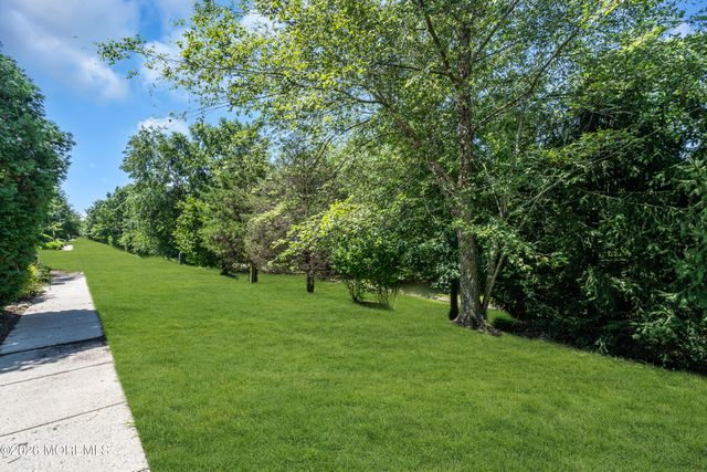 357 Brookfield Drive, Jackson, NJ 08527