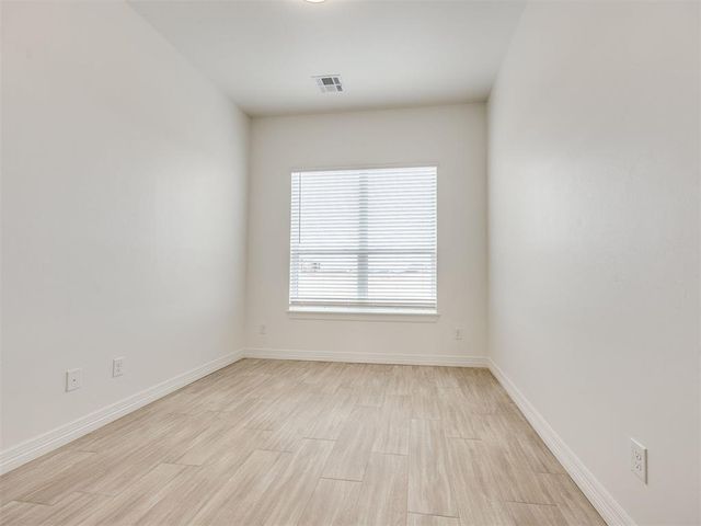 6709 NW 143rd Circle, Oklahoma City, OK 73142