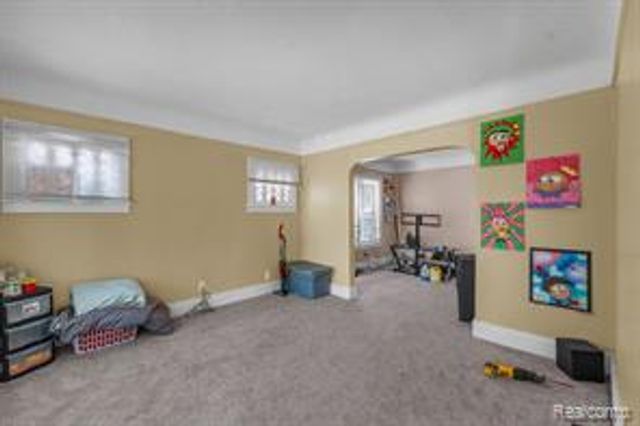8343 American Street, Detroit, MI 48204