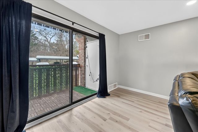 2140 Pauline Boulevard 206, Ann Arbor, MI 48103