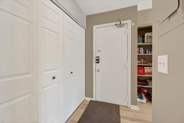 2140 Pauline Boulevard 206, Ann Arbor, MI 48103