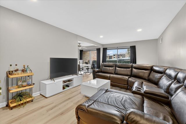2140 Pauline Boulevard 206, Ann Arbor, MI 48103