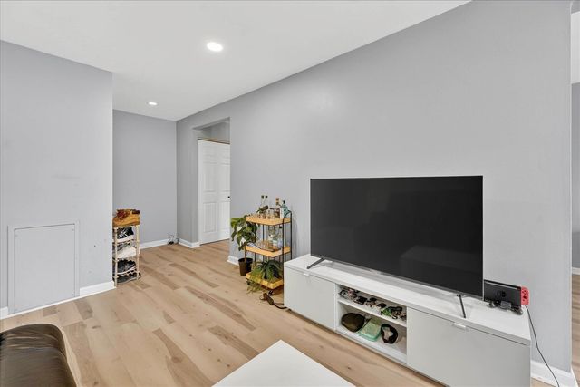 2140 Pauline Boulevard 206, Ann Arbor, MI 48103