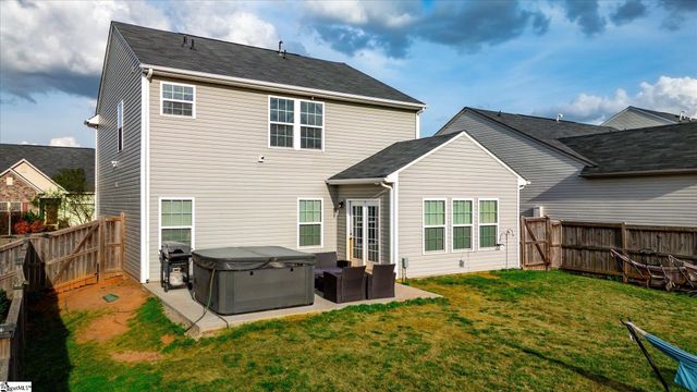 529 Bucklebury Road Road, Greer, SC 29651