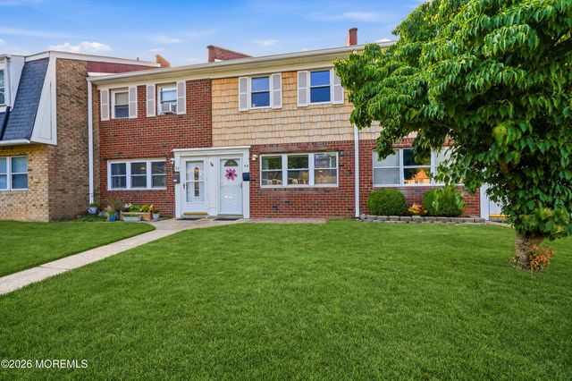 54 Briar Mills Drive, Brick, NJ 08724