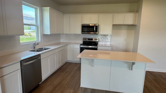 3270 Barrel Oak Pass, Columbia, TN 38401