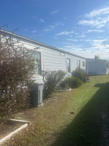 41 Verde Vis, Fort Pierce, FL 34951