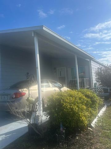 41 Verde Vis, Fort Pierce, FL 34951