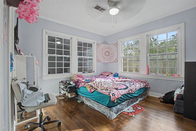 514 Avenue B, Houston, TX 77587