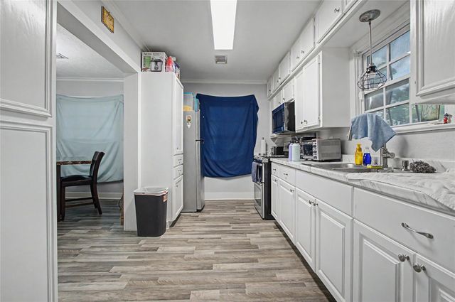 514 Avenue B, Houston, TX 77587