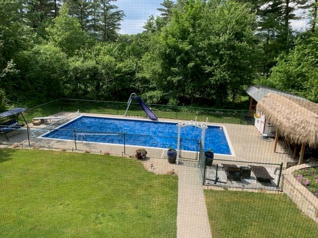 52 Walker, Seekonk, MA 02771