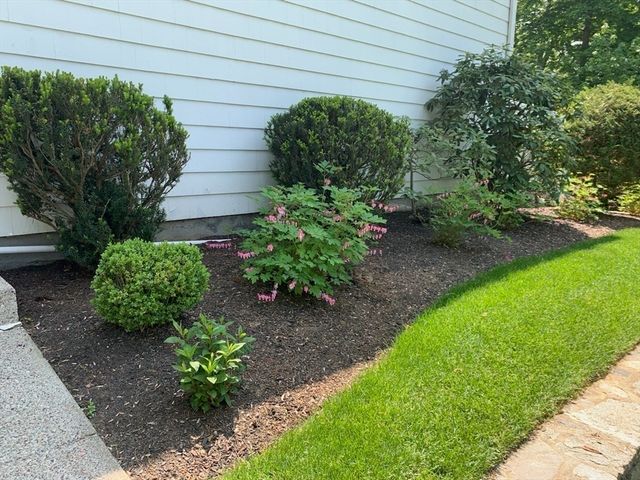 52 Walker, Seekonk, MA 02771