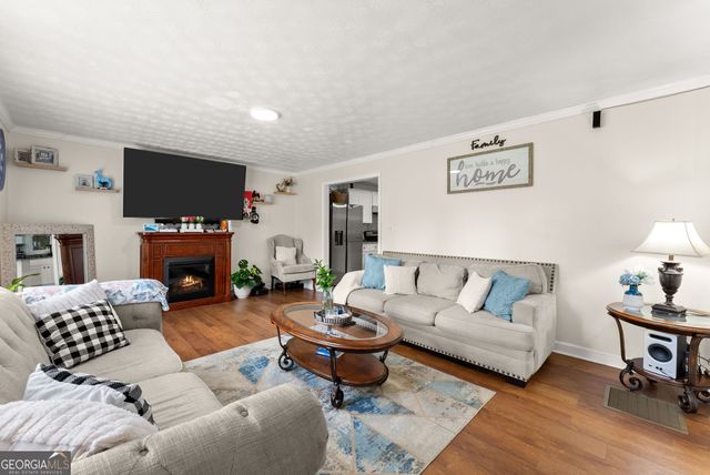 4548 Holiday Heights Drive, Oakwood, GA 30566