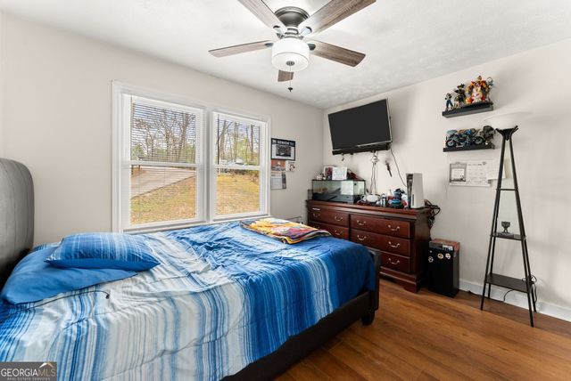 4548 Holiday Heights Drive, Oakwood, GA 30566