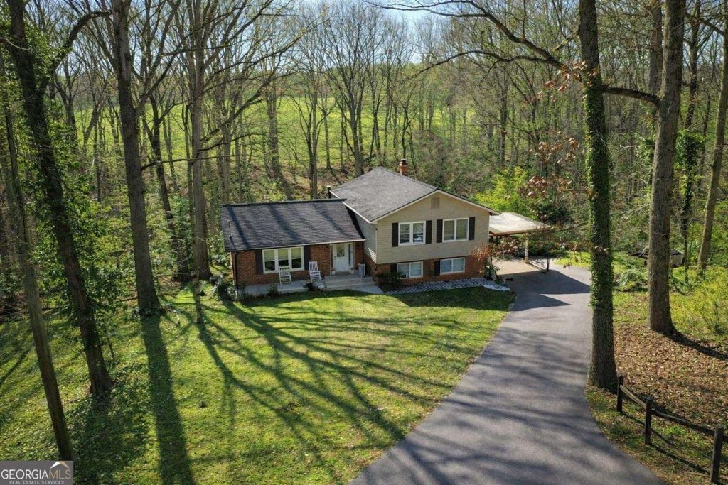 4548 Holiday Heights Drive, Oakwood, GA 30566