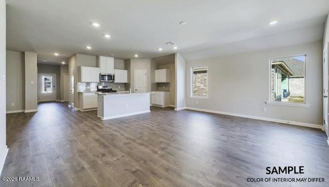 1508 Colonel Ridge, New Iberia, LA 70560