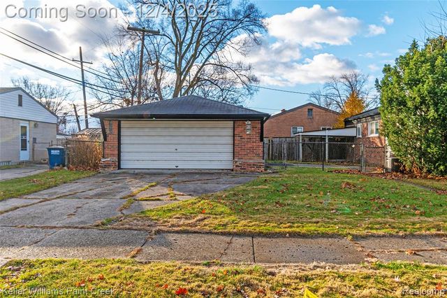 1015 Easley Drive, Westland, MI 48186