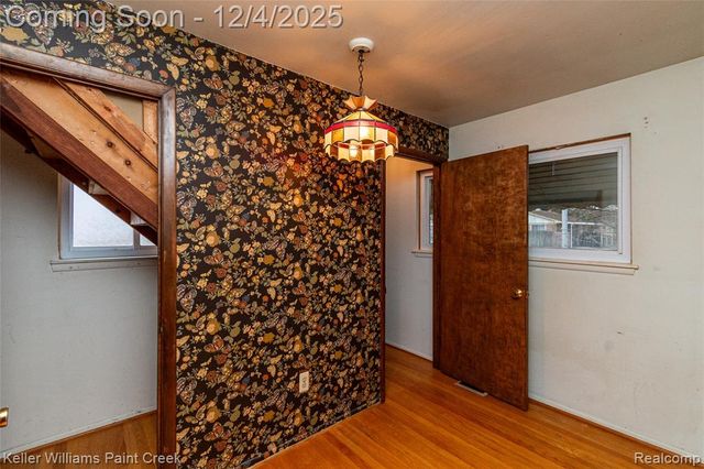 1015 Easley Drive, Westland, MI 48186