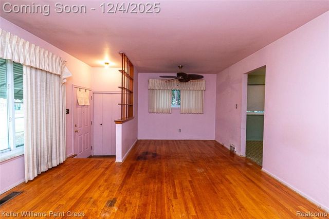 1015 Easley Drive, Westland, MI 48186