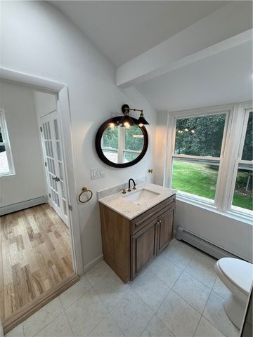 62 Belfield Drive, Johnston, RI 02919