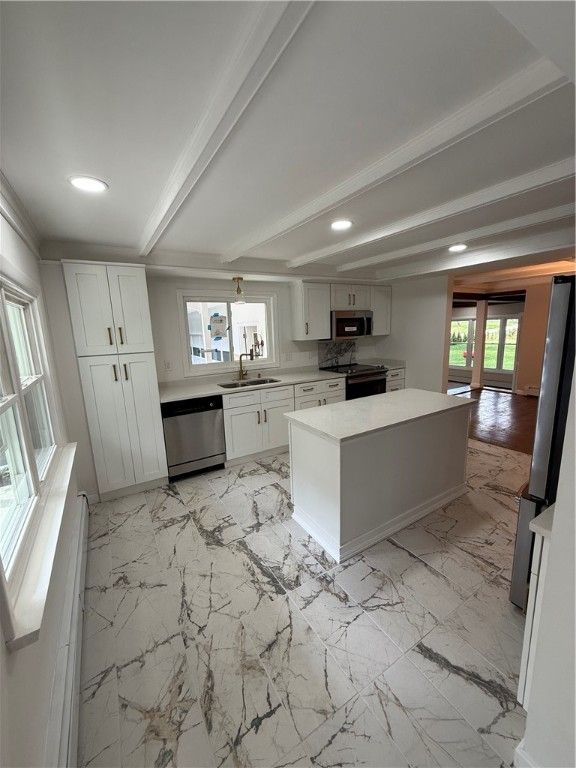 62 Belfield Drive, Johnston, RI 02919