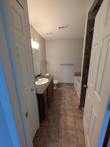 43120 Pendleton Circle, Sterling Heights, MI 48313