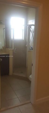 17104 SW 95th Terrace, Miami, FL 33196