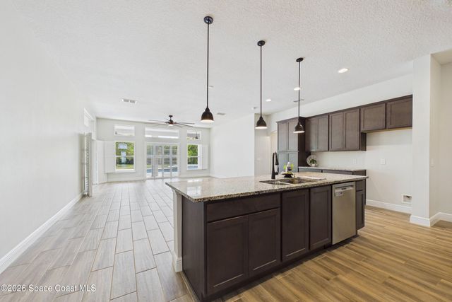 4162 Ruthann Circle, Melbourne, FL 32934