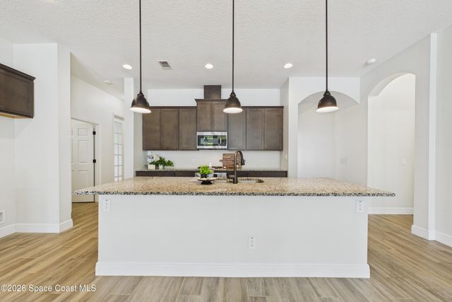 4162 Ruthann Circle, Melbourne, FL 32934
