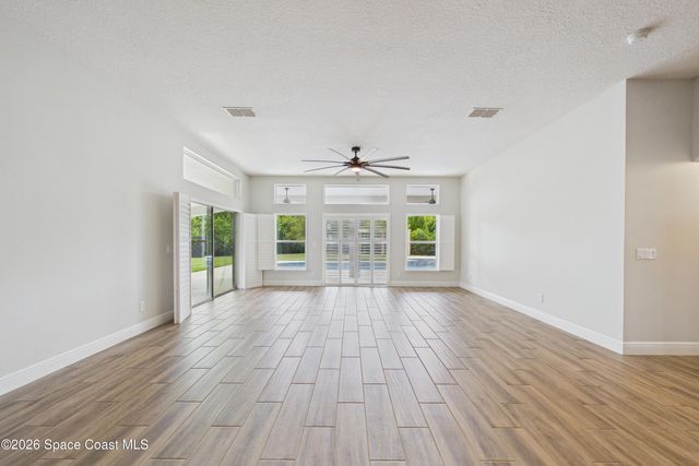 4162 Ruthann Circle, Melbourne, FL 32934