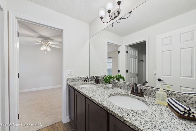 4162 Ruthann Circle, Melbourne, FL 32934
