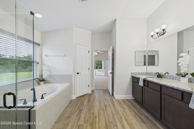 4162 Ruthann Circle, Melbourne, FL 32934