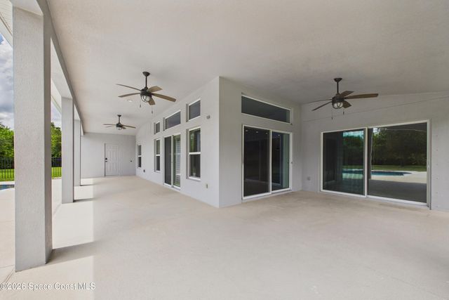 4162 Ruthann Circle, Melbourne, FL 32934