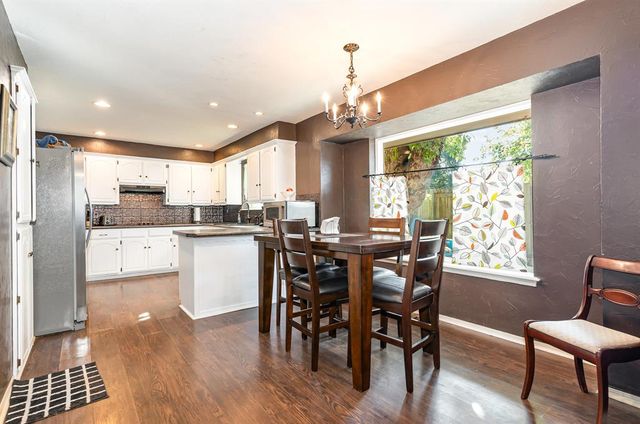 6636 Whitehall Drive, Oklahoma City, OK 73132