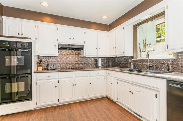 6636 Whitehall Drive, Oklahoma City, OK 73132