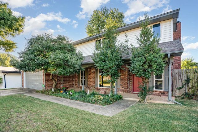 6636 Whitehall Drive, Oklahoma City, OK 73132