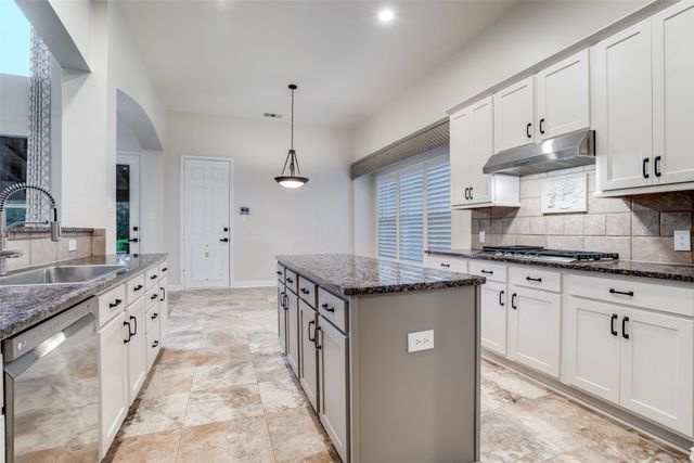 3134 Birchridge Drive, Frisco, TX 75033