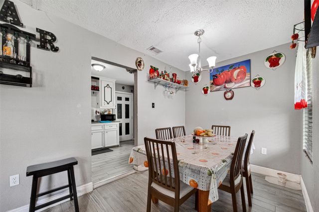 2402 Raymond Street, Pasadena, TX 77506