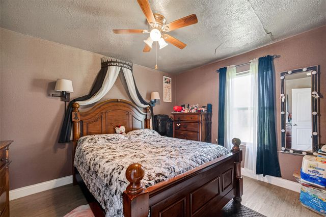 2402 Raymond Street, Pasadena, TX 77506